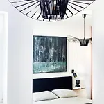 Apartment Premium Design I 450 M Zum I Parkplatz I Balkon I Wlan