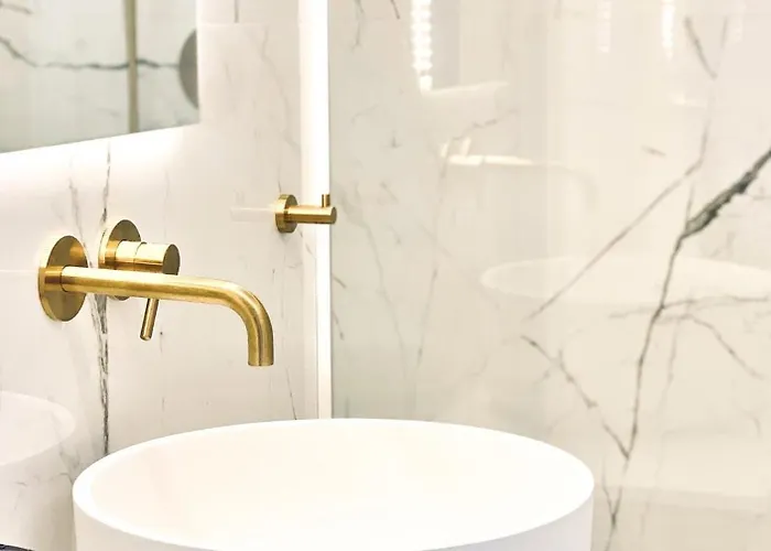 Premium Design I 450 M Zum I Parkplatz I Balkon I Wlan 아파트