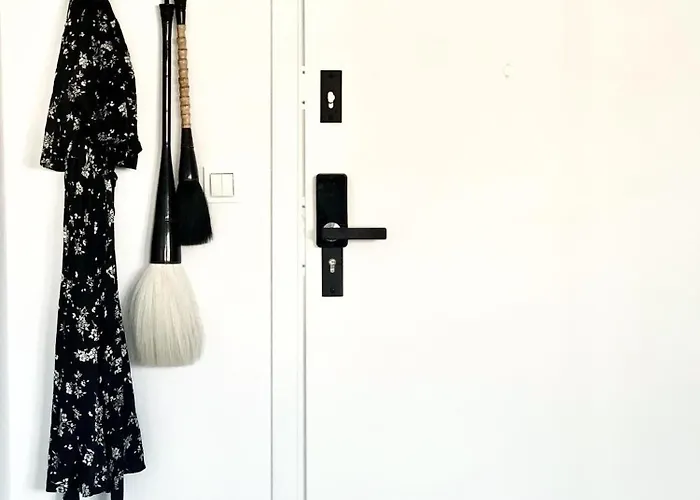 아파트 Premium Design I 450 M Zum I Parkplatz I Balkon I Wlan 다르워보